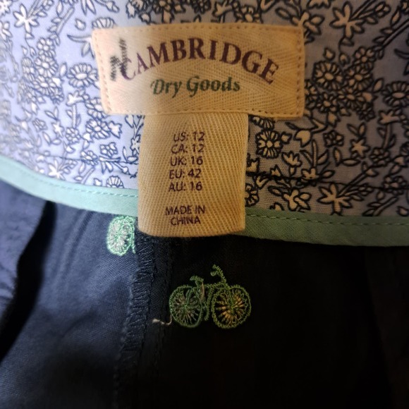 Cambridge Navy Blue Shorts Lime Embroidered Bicycles 12 - Picture 9 of 12